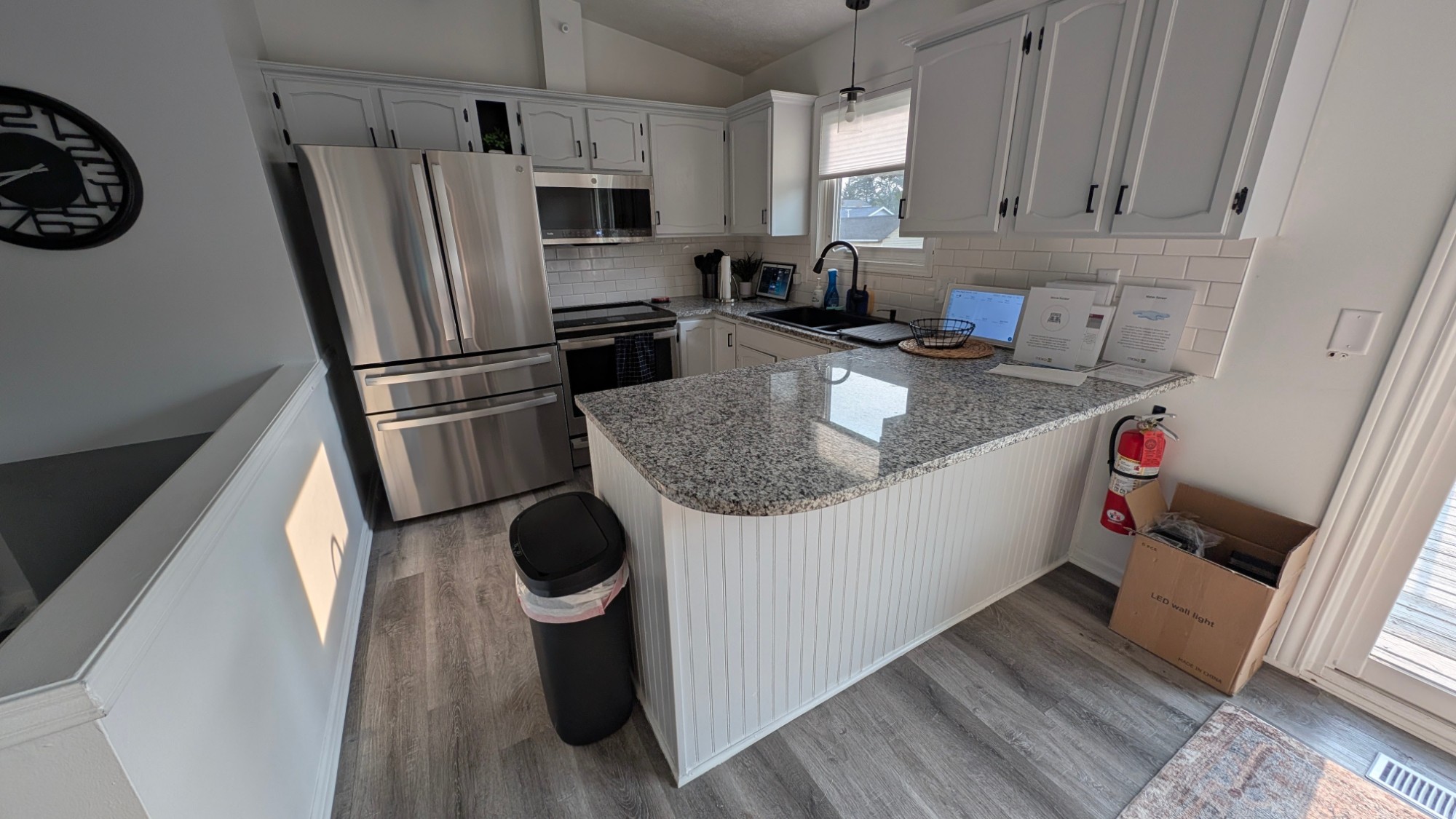 Kane Homestead kitchen with granite counters and stainless appliances